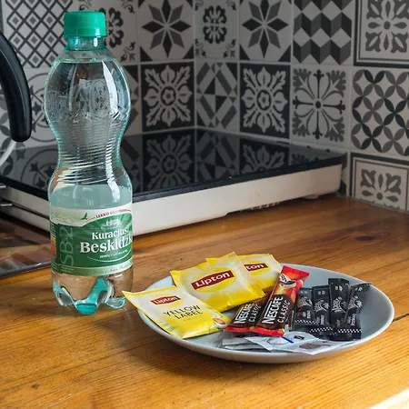 Plac Konstytucji Homely By Bookinghost