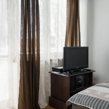 Plac Konstytucji Homely Apartment