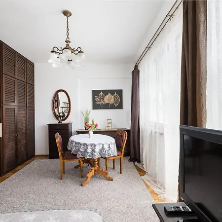 Plac Konstytucji Homely By Bookinghost Lägenhet *