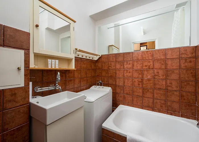 Plac Konstytucji Homely By Bookinghost Apartment Warsaw